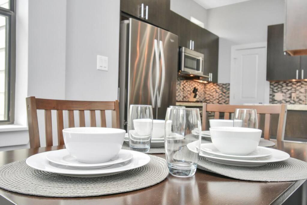 Skyline Views - Sleeps 10 Home Near Downtown Houston Exterior photo